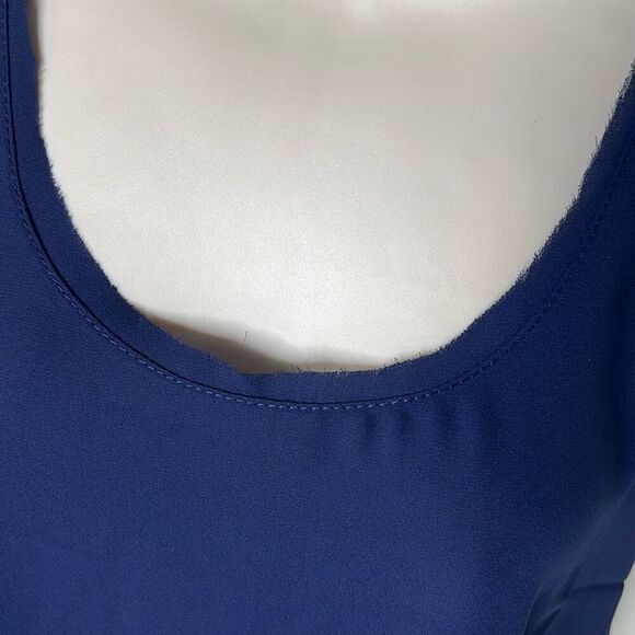 Krisa Tunic Tank Top in Night Blue NWT Size XSmall - Picture 3 of 6